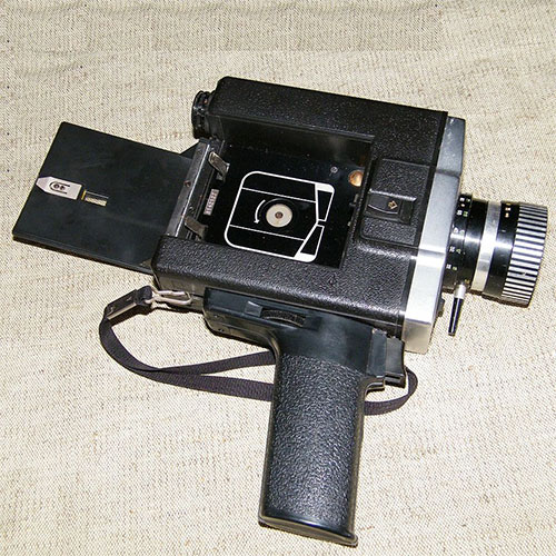 кинокамера аврора 215